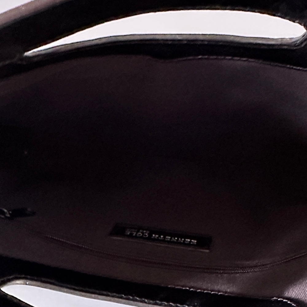 Kenneth Cole leather Black Clutch - Picture 7 of 8